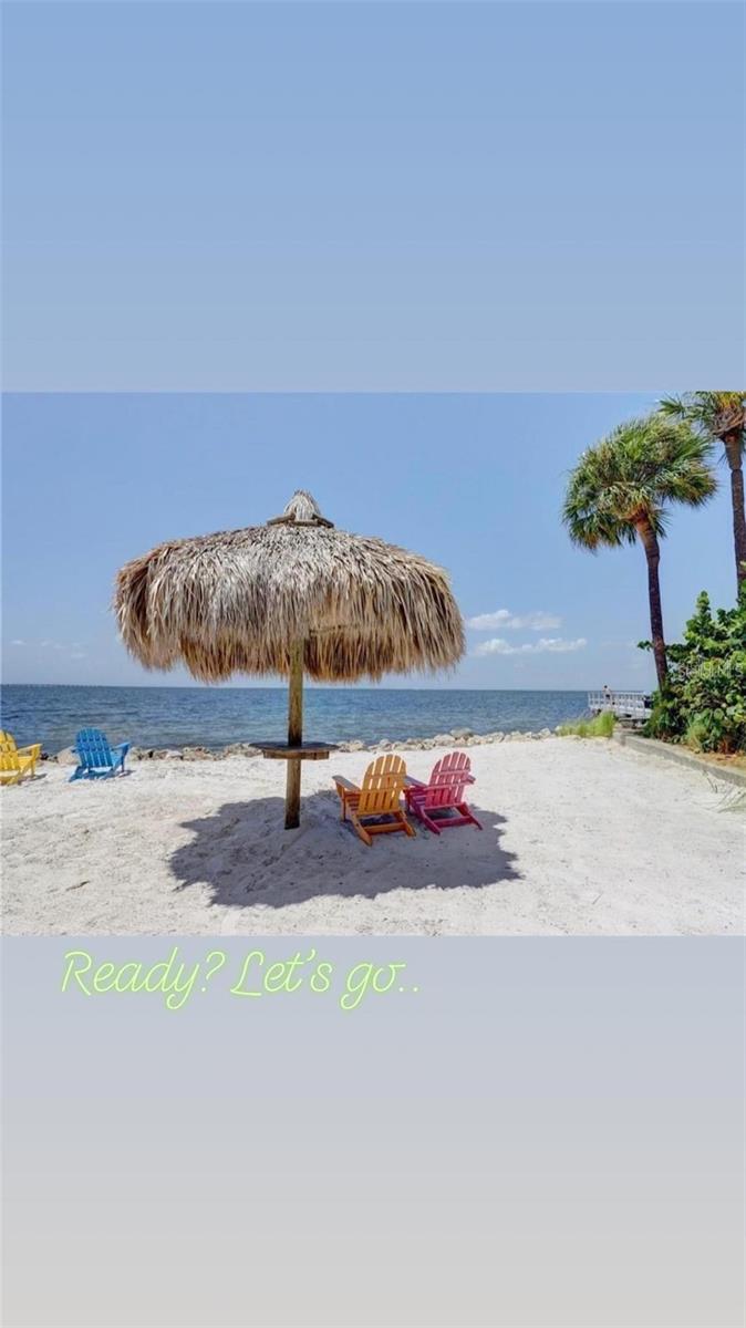 Tiki Hut