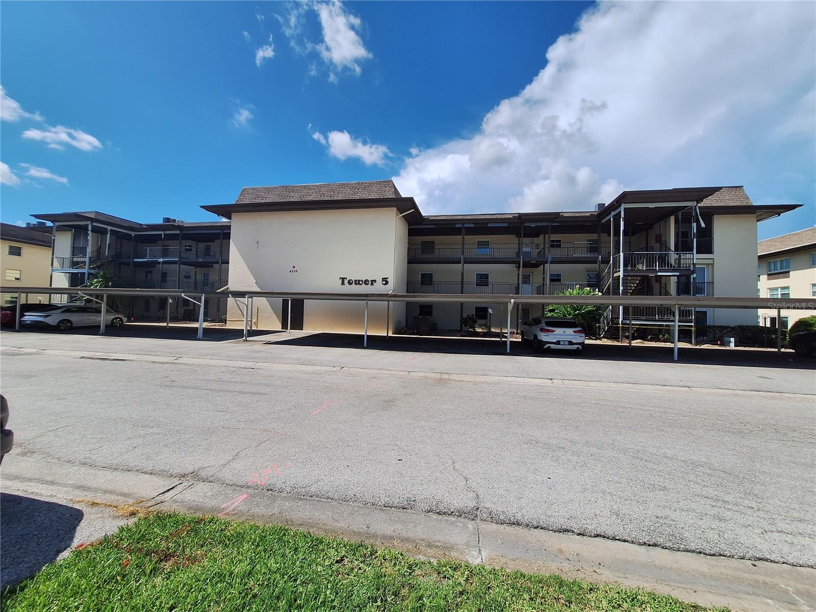 Welcome to Gulf Harbors Condo Tower 5