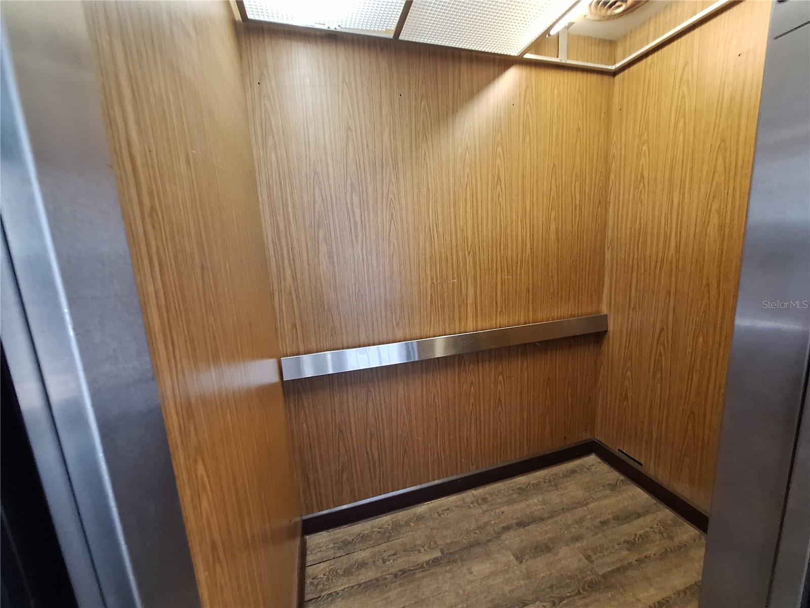 Spacious big Elevator!
