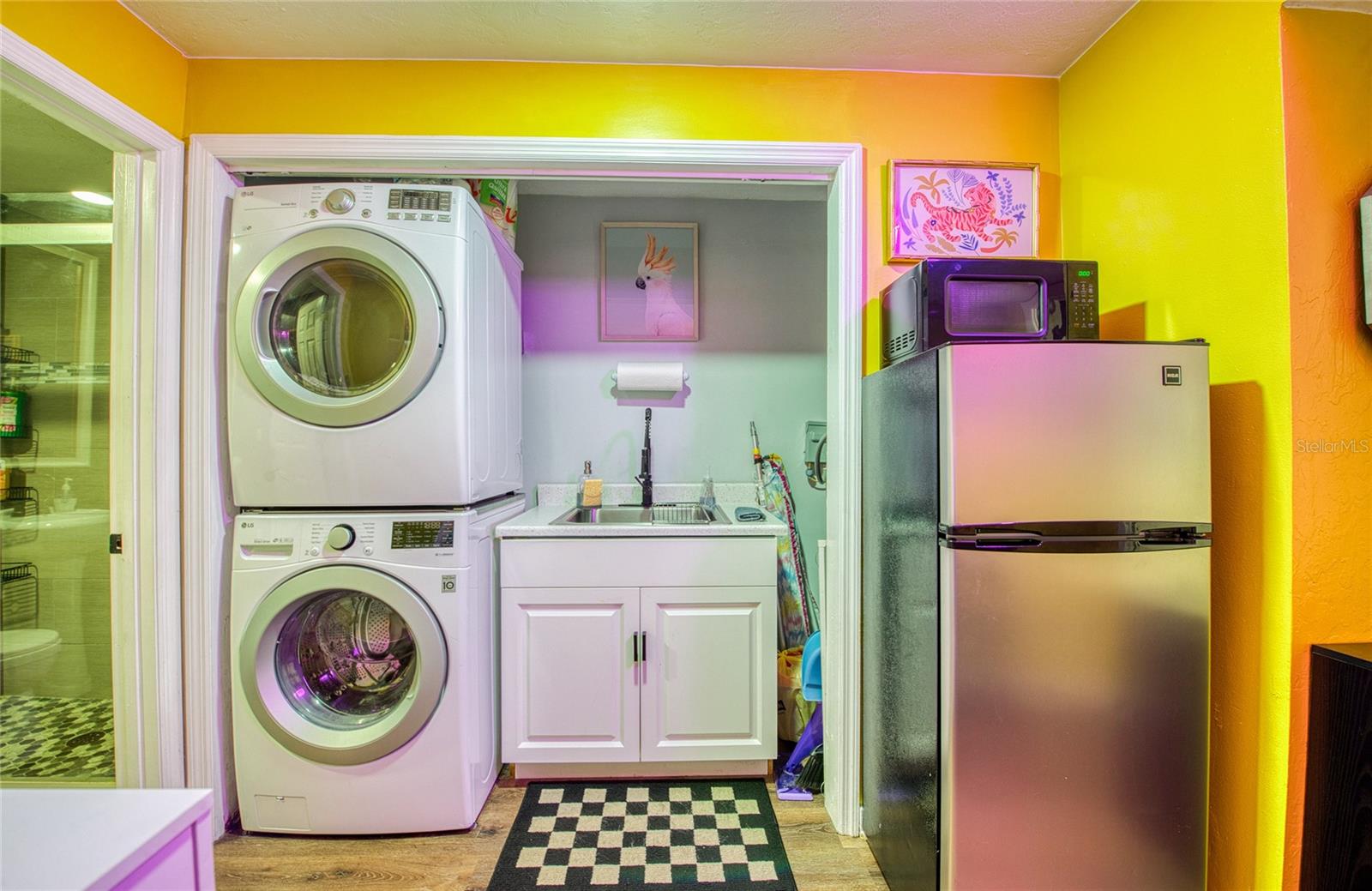 Laundry Area: Mother-in-Law Suite w/ Private Entrance