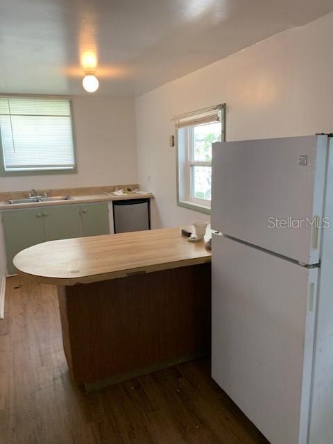 Apartment Kitchen