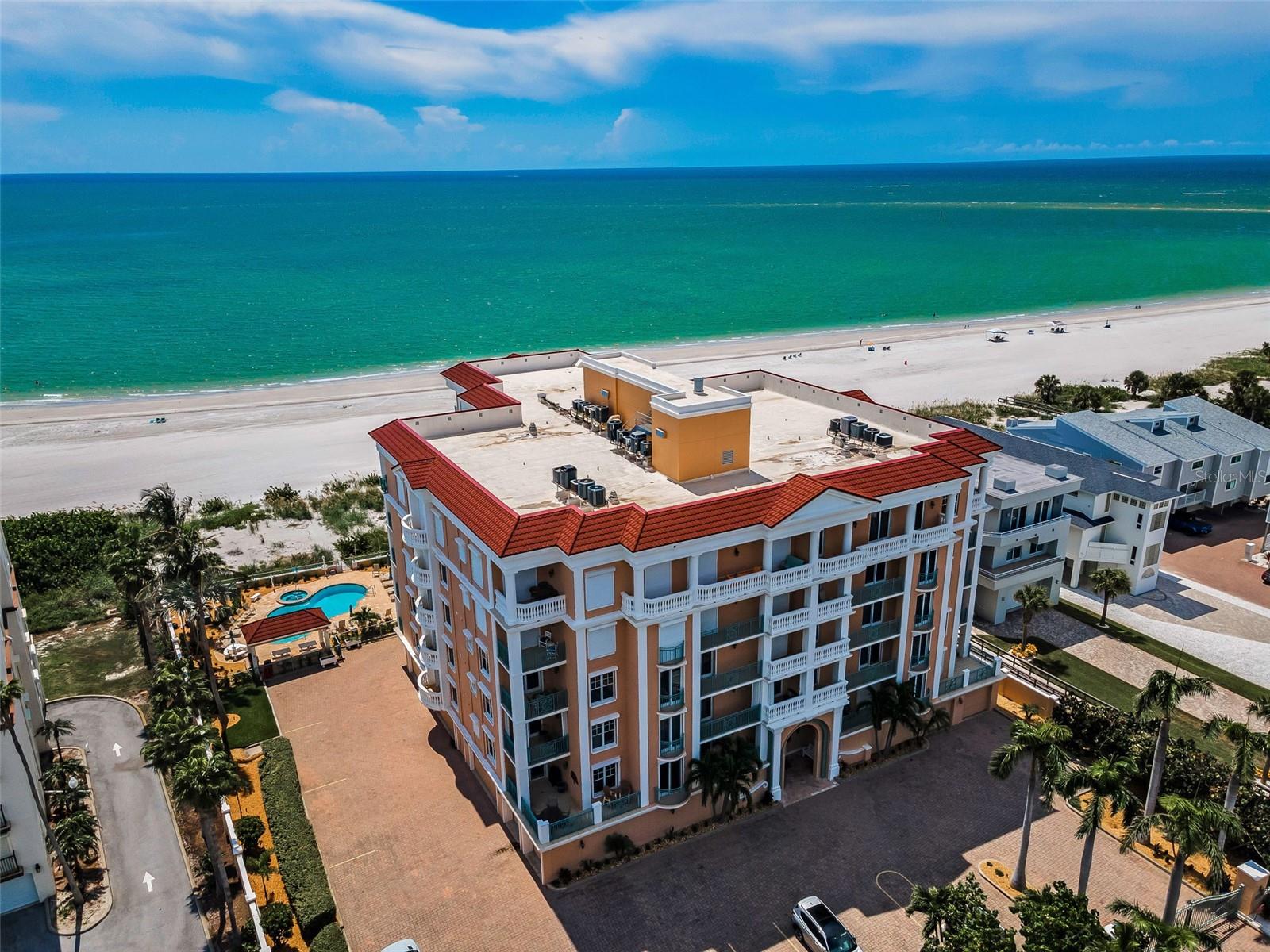 Vittoria Condominium community is pristine!