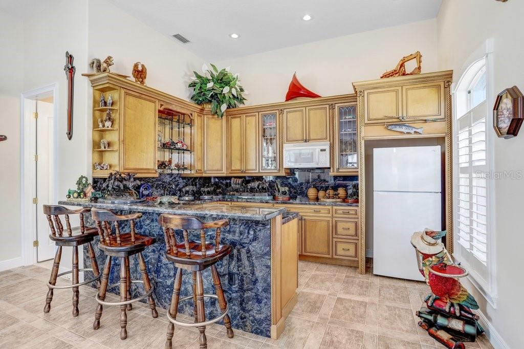 Detached game room