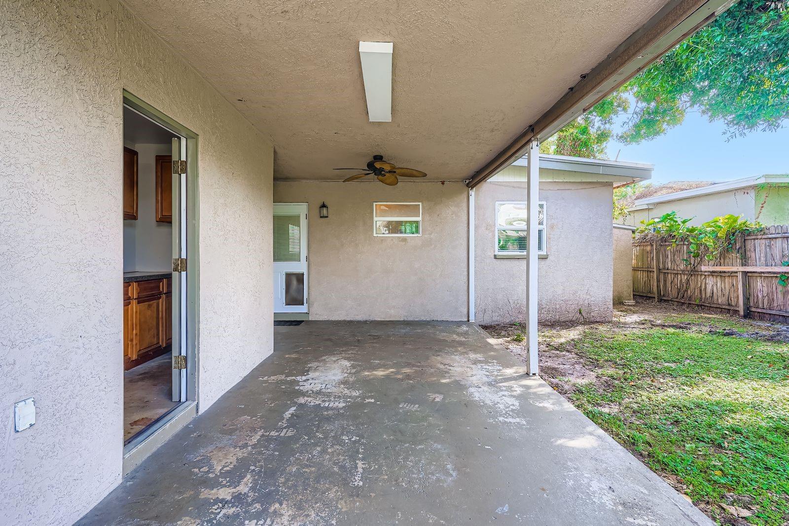 COVERED PATIO OFF KITCHEN