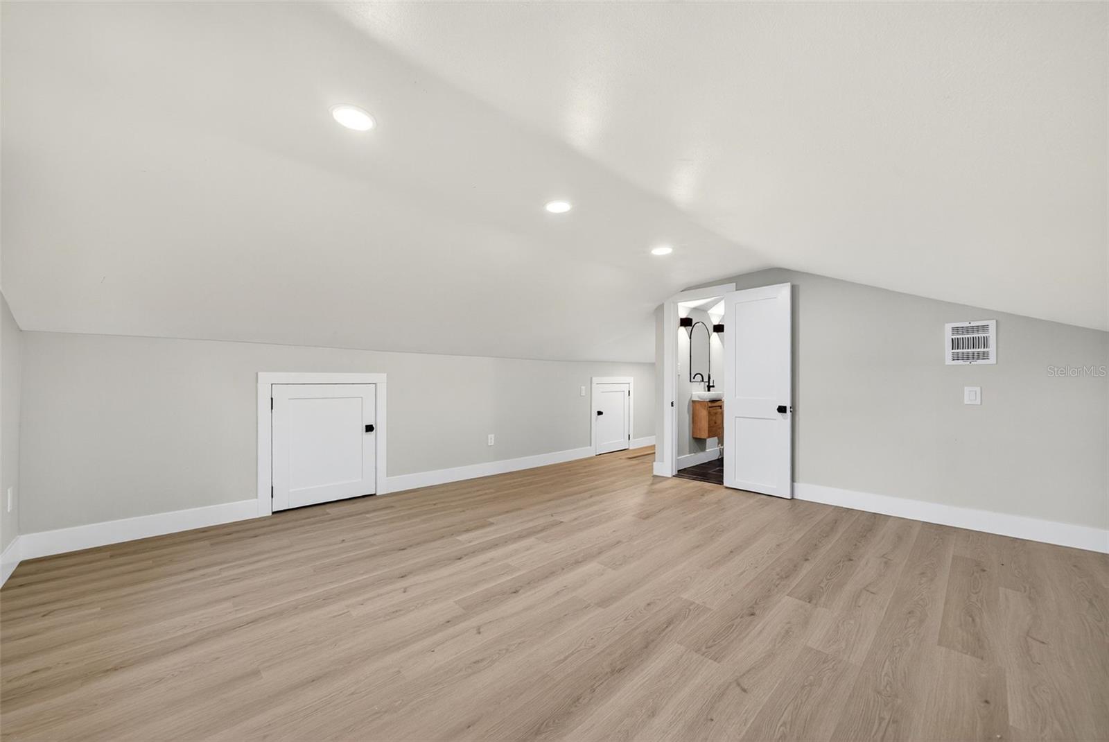 Upstairs Bonus Room / Bedroom / Loft