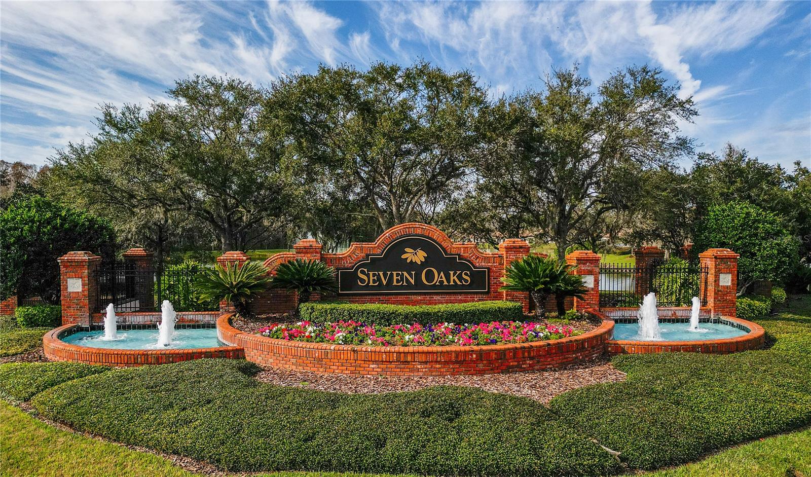 Seven Oaks Sign