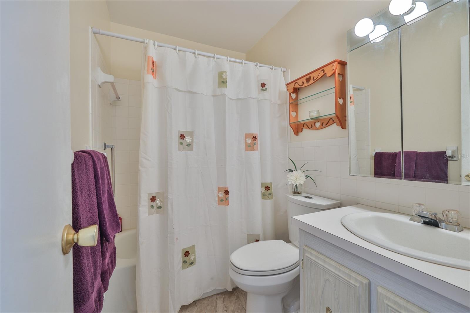 Hall bath