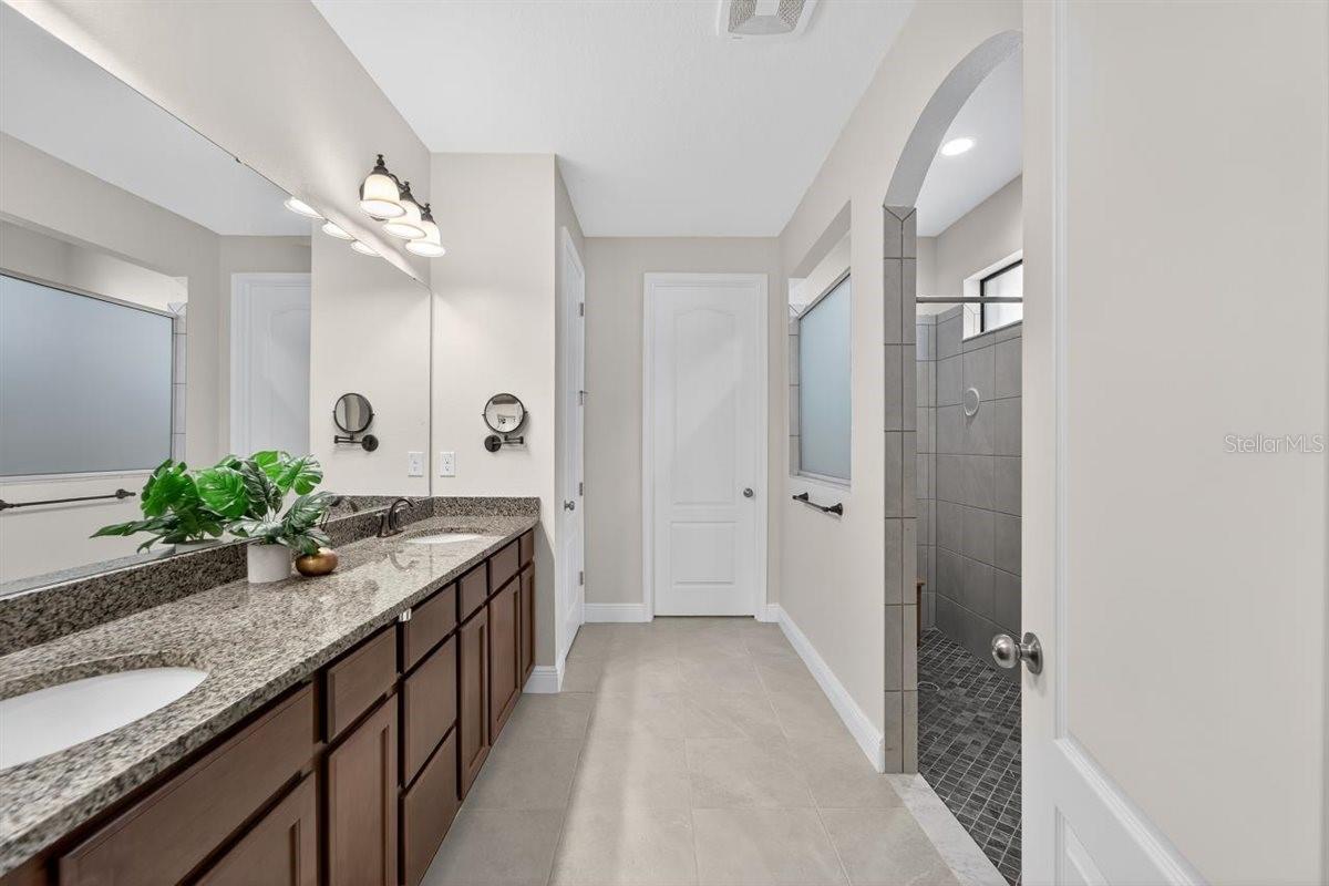 Primary ensuite