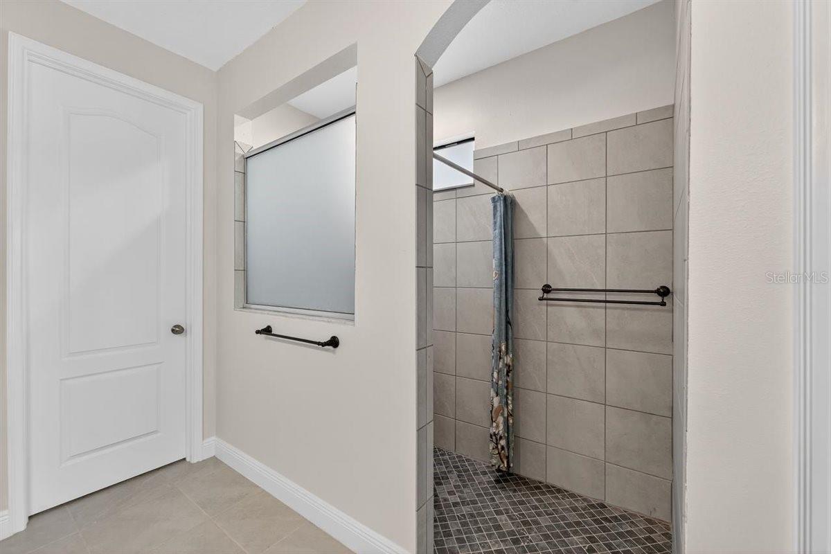 Primary ensuite