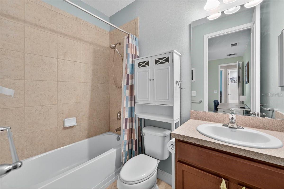 3rd bedroom, ensuite to Bdrm 3