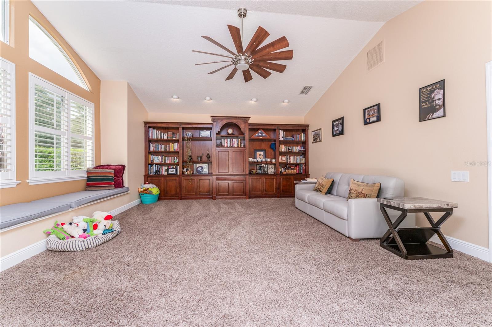 Bonus Room with Built in Shelving