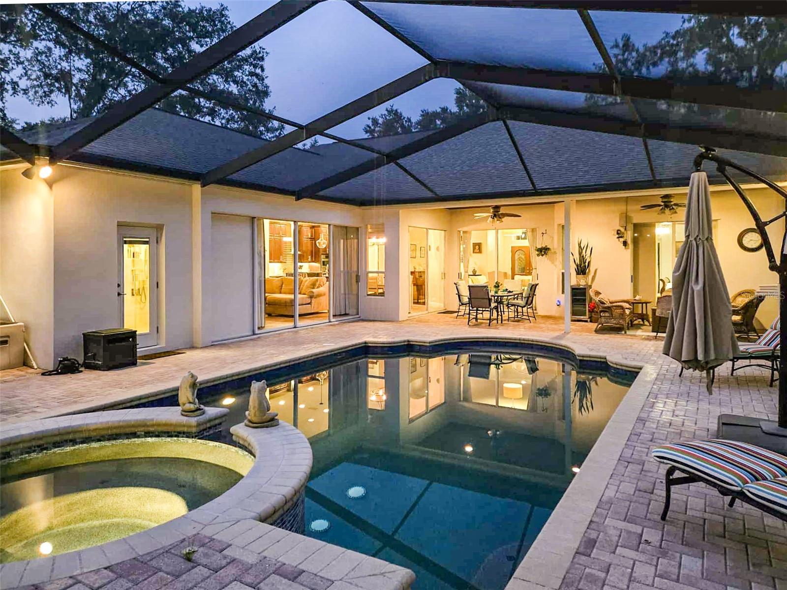Beautiful Evening Ambience in Your Outdoor Living Space