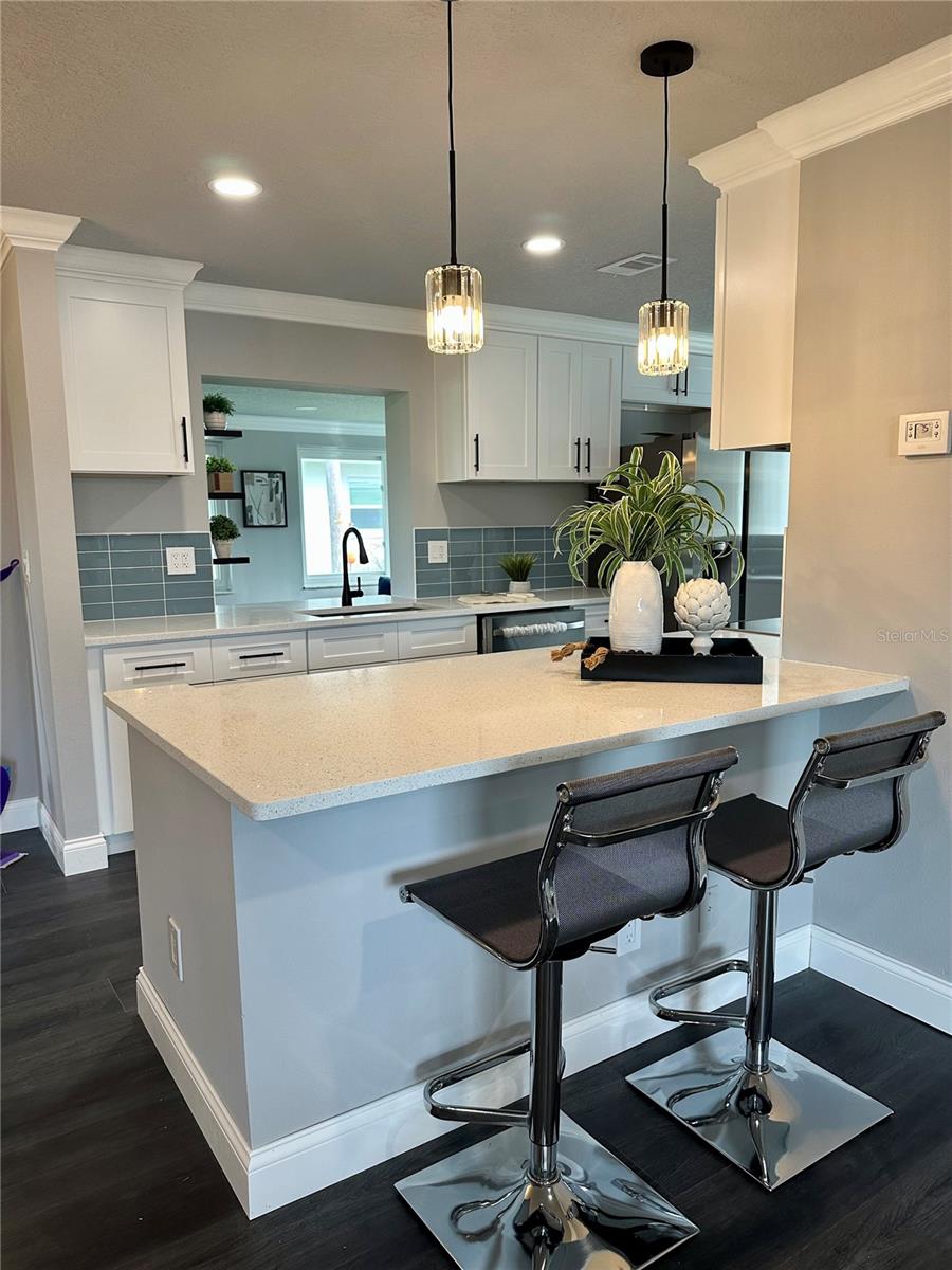 Breakfast bar eating space.