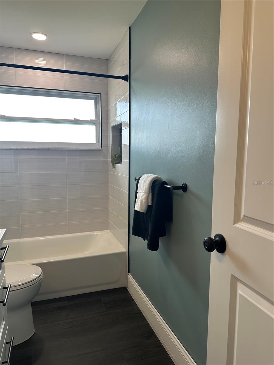 2nd bathroom