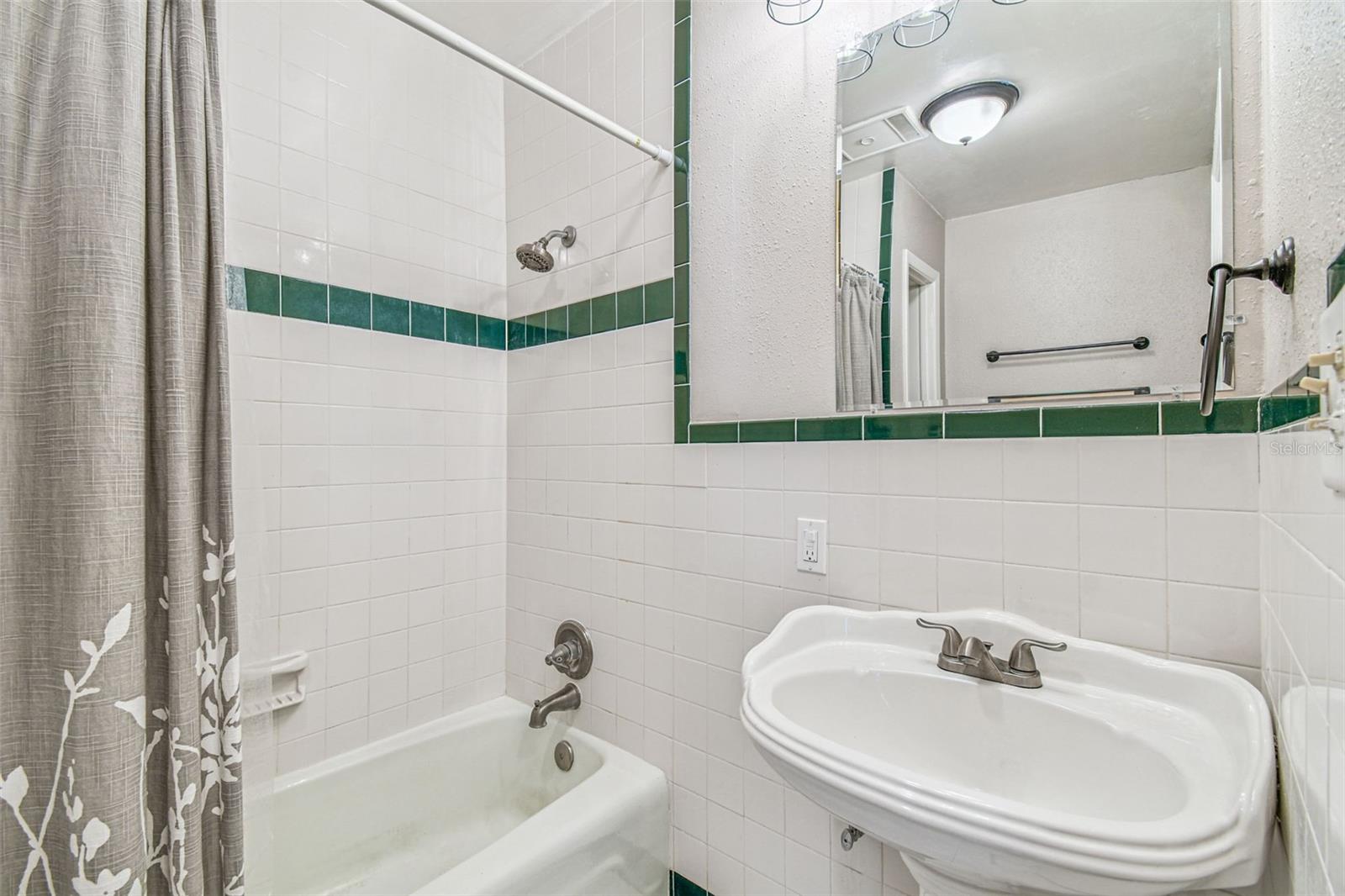 Primary suite bathroom.