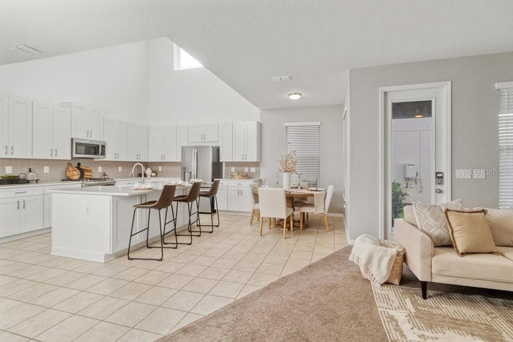 Kitchen/Living room