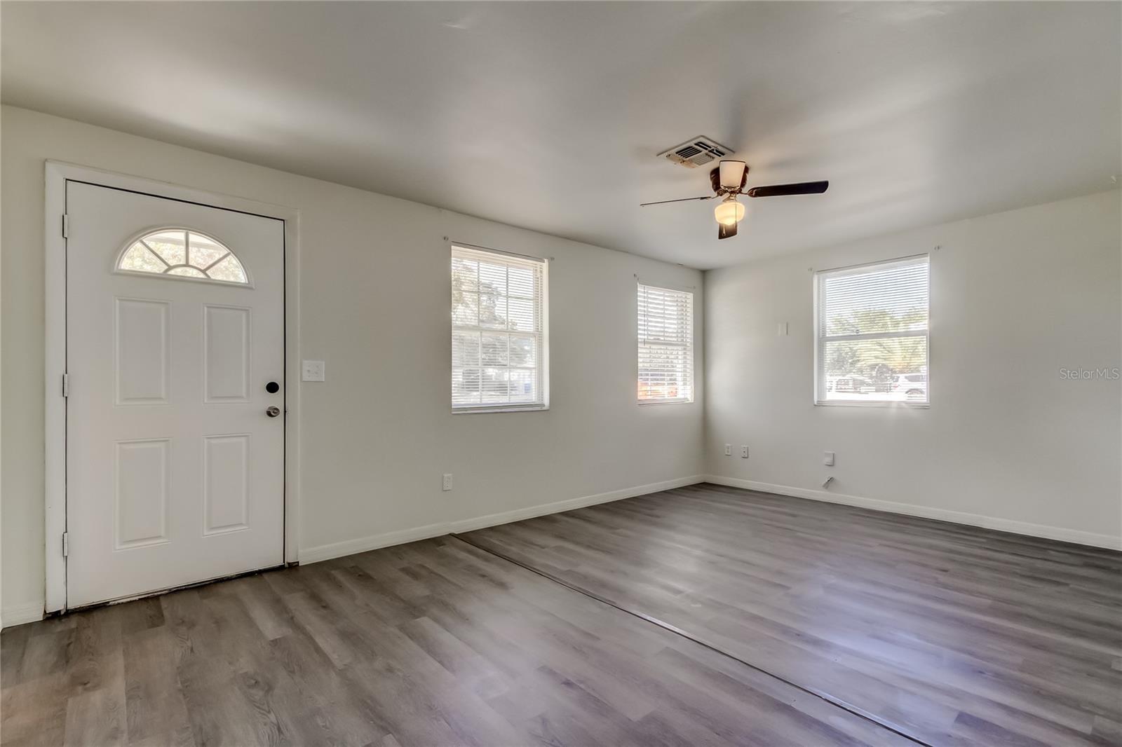 10. Plenty of Space for Enjoying the Main Room (17.6' x 11.3').