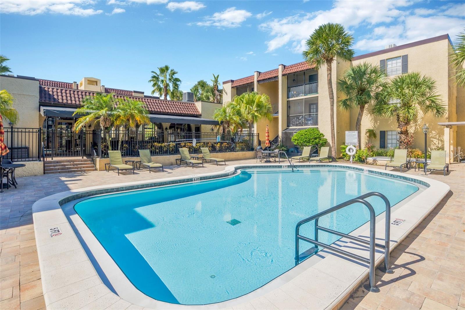 pool