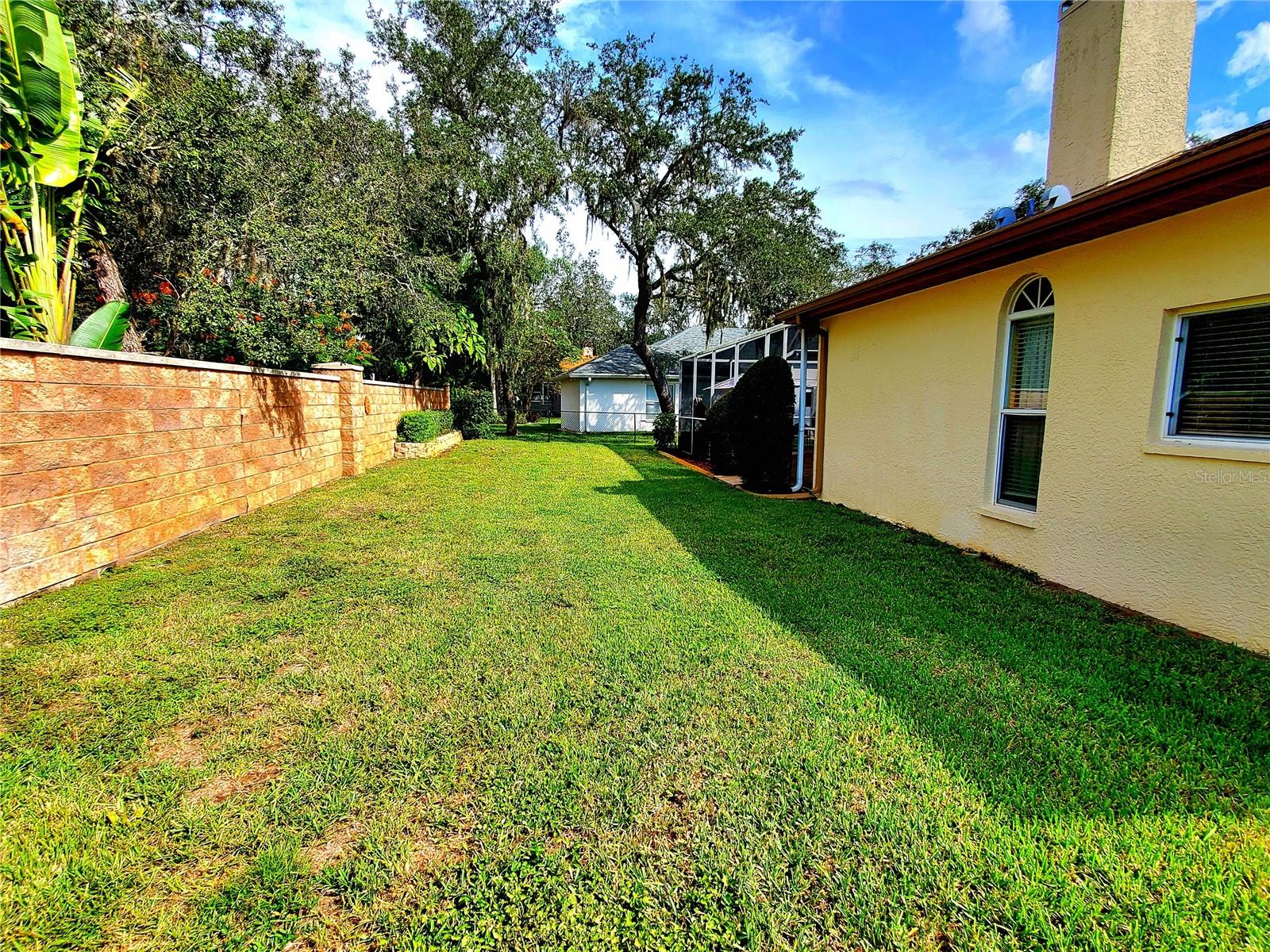 FENCED YARD