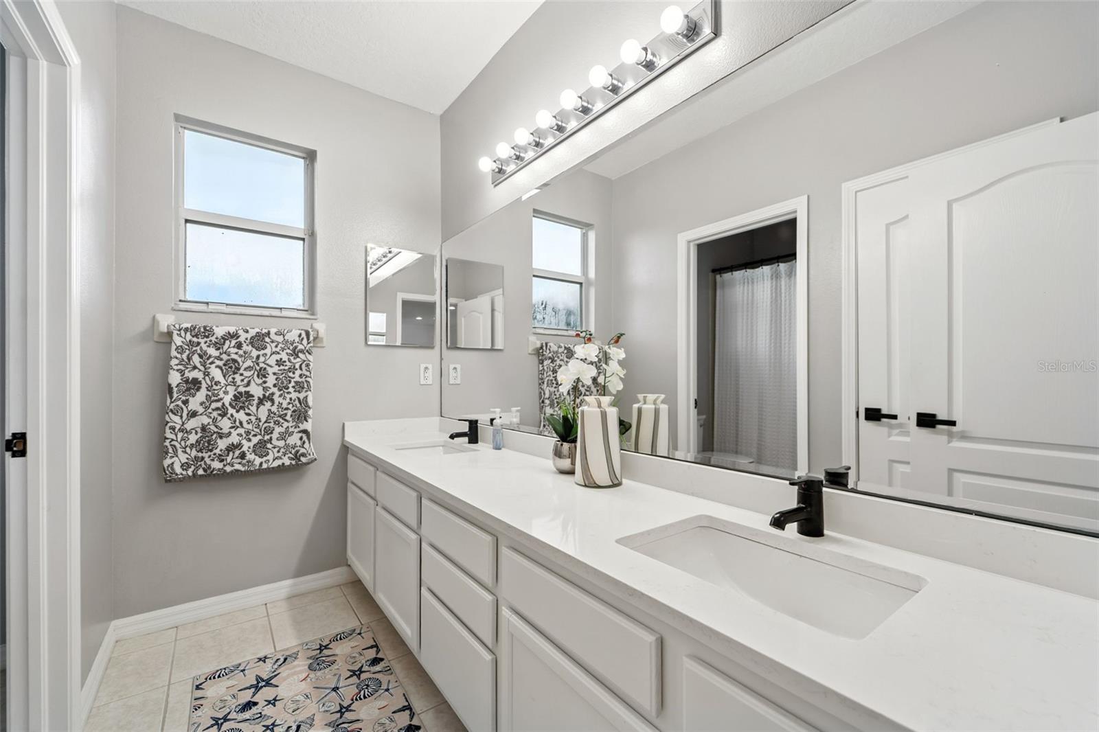 Upstairs bathroom