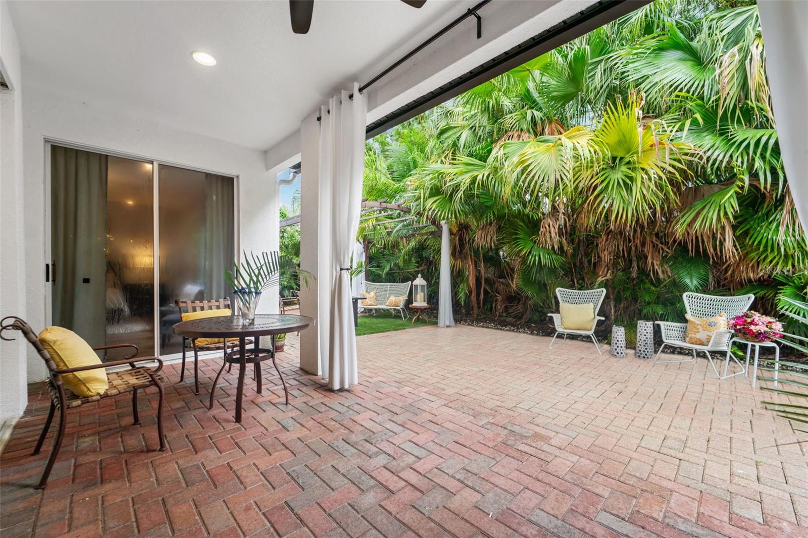 Covered Lanai