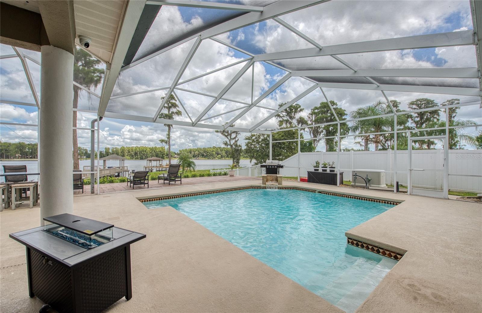 Pool Area. (5)