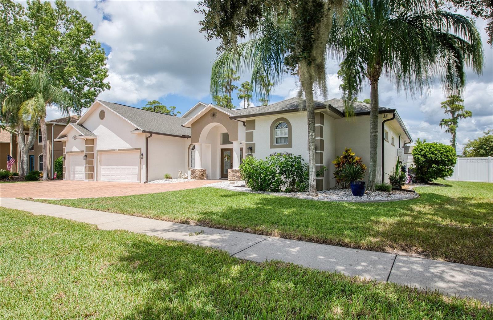 Front of Home. (4)