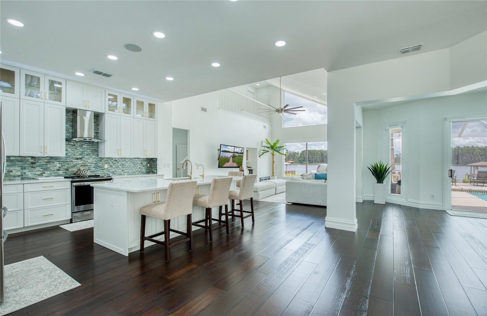 Kitchen. (2)
