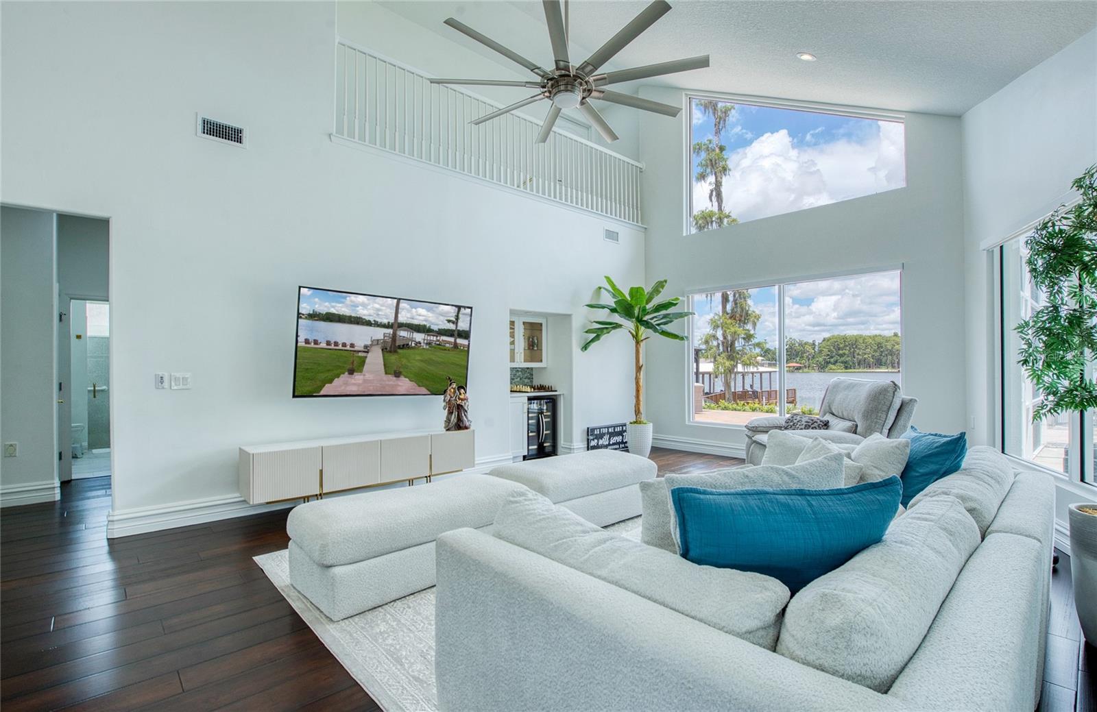Family Room. (1)