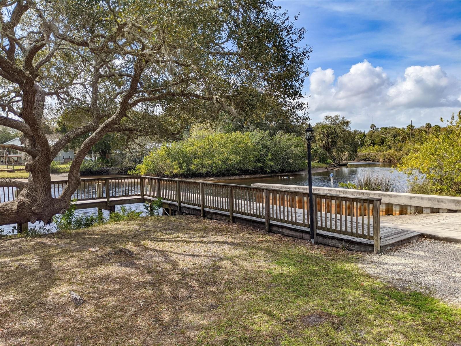 community boat ramp