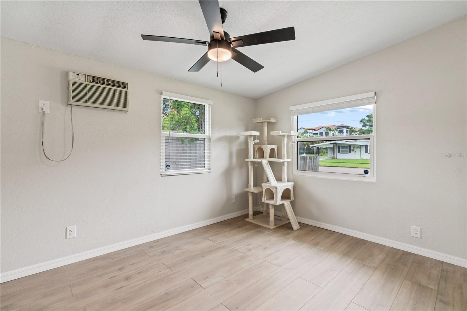 Bedroom 4/ Flex Space