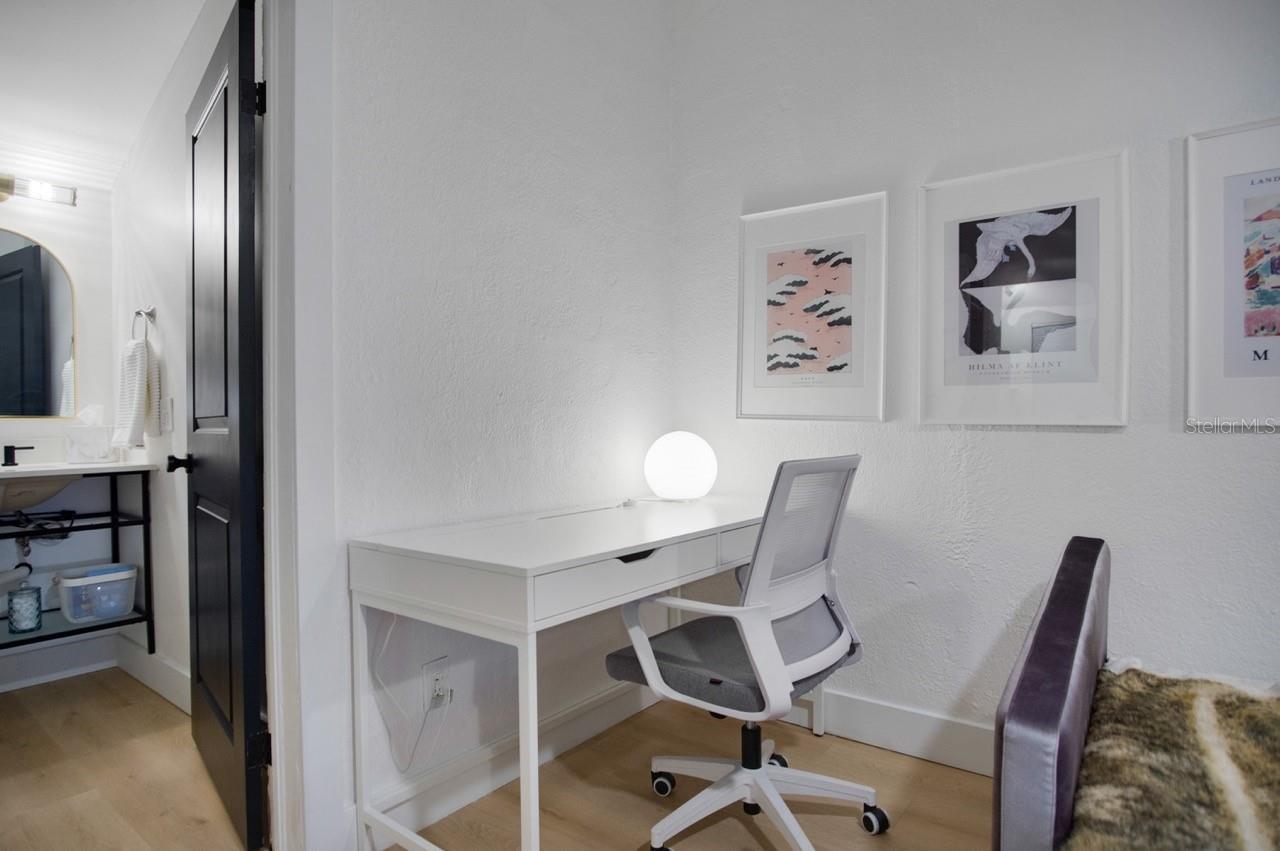 Furnished Unit #1 Stylish Living Room