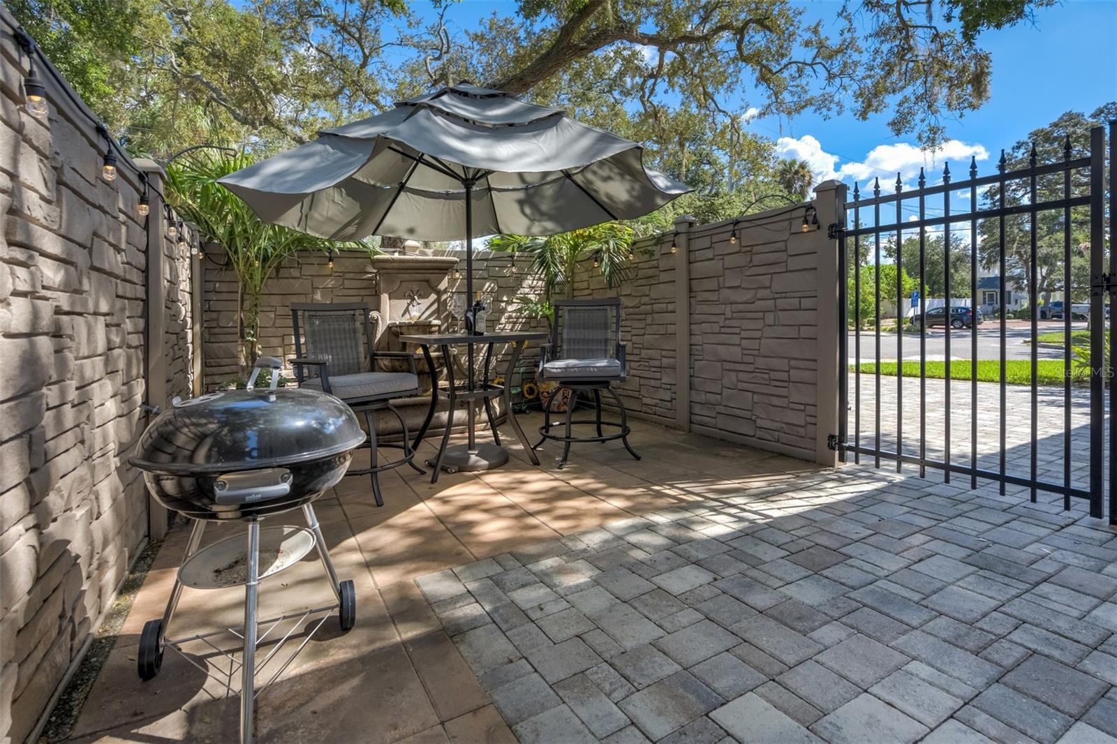 Outdoor Grilling Area