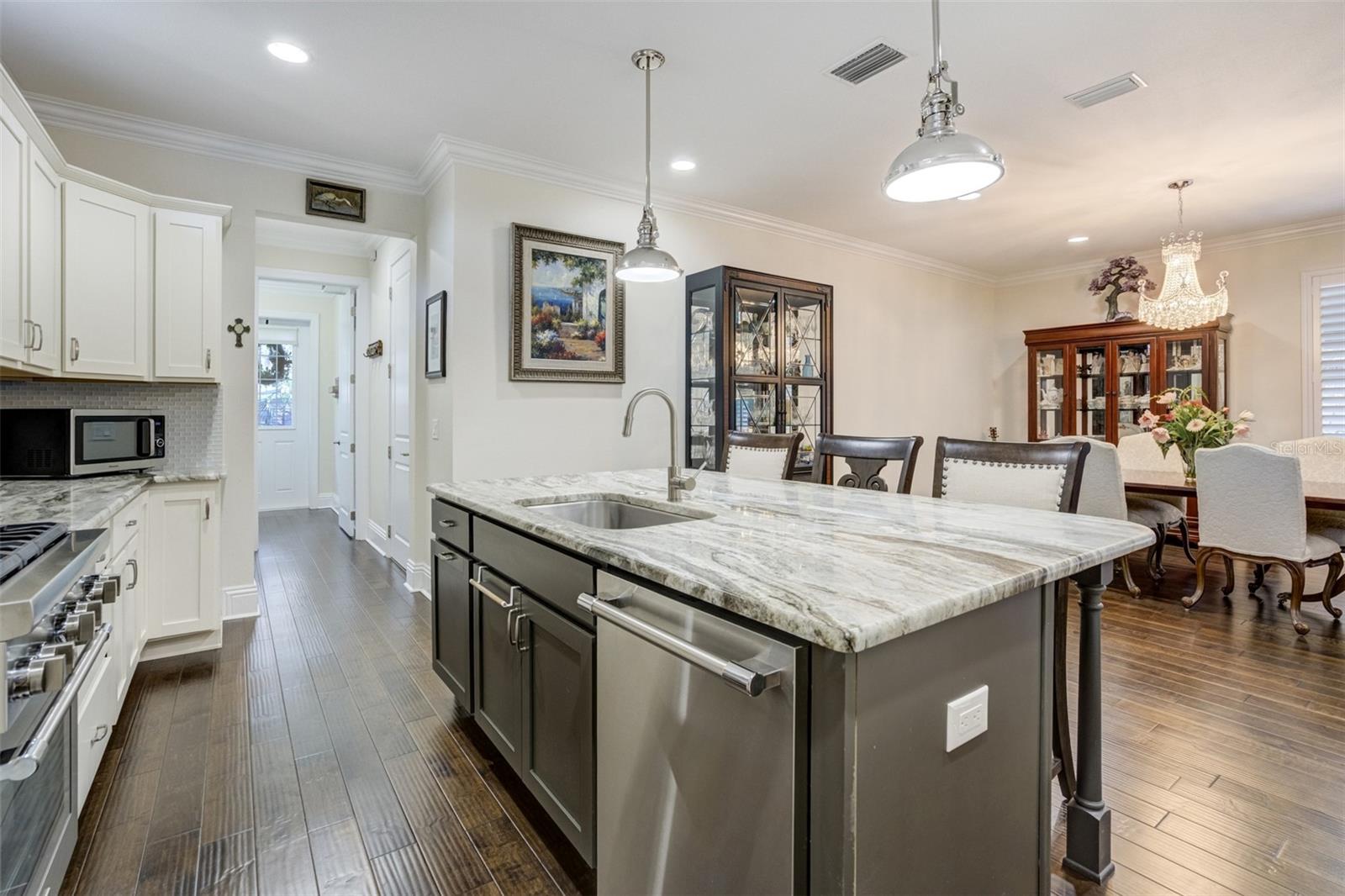 Open Kitchen