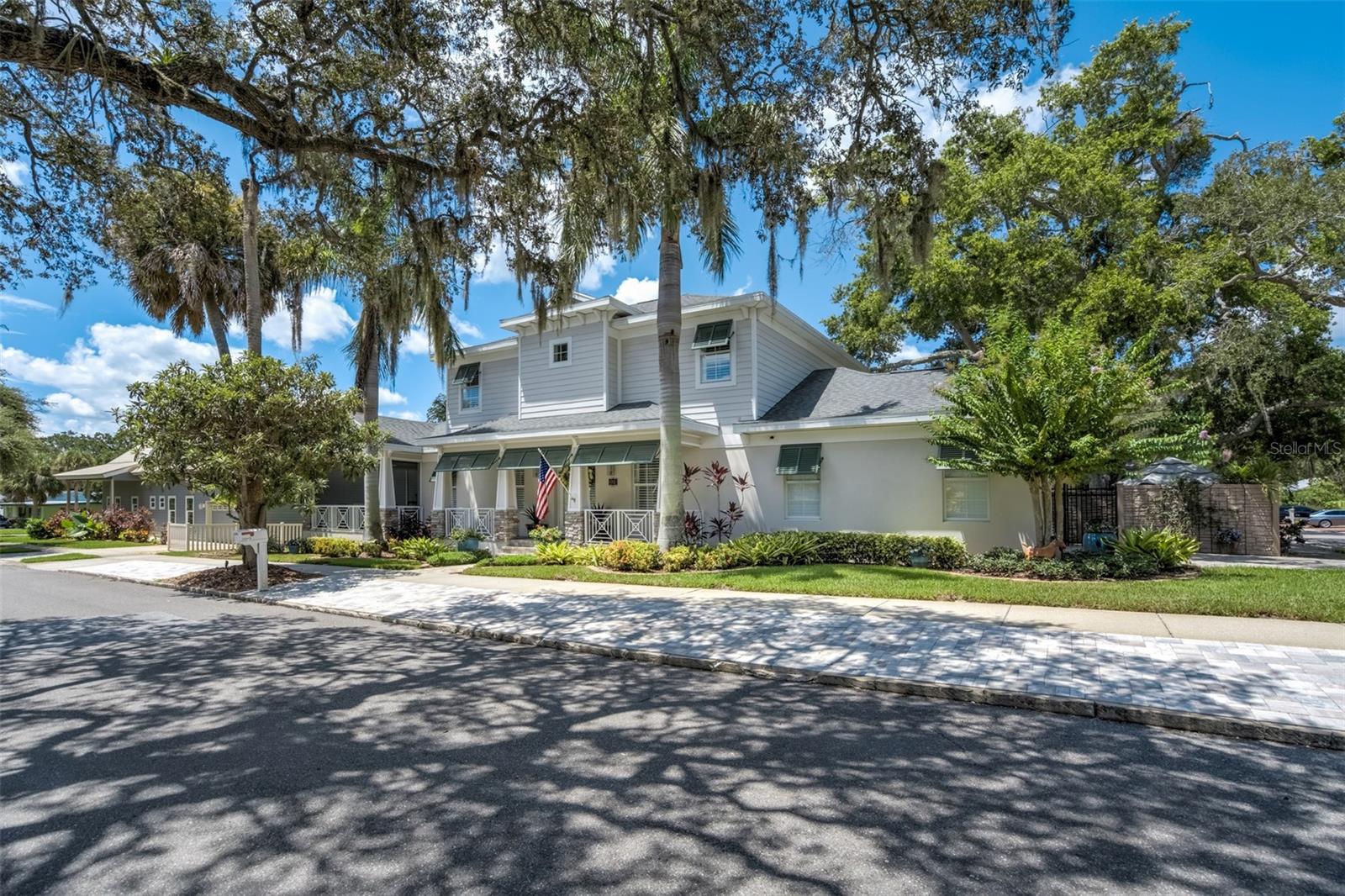 Fabulous Corner Lot