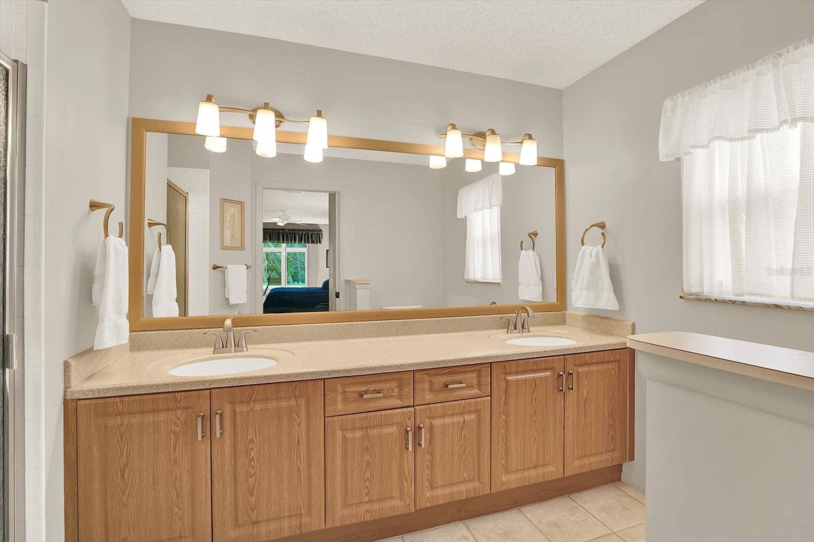 Primary En Suite
