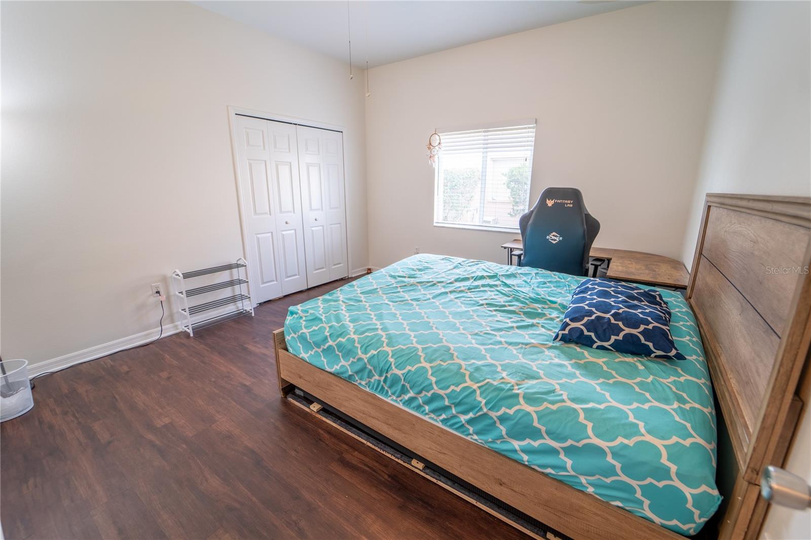 FIRST FLOOR BEDROOM