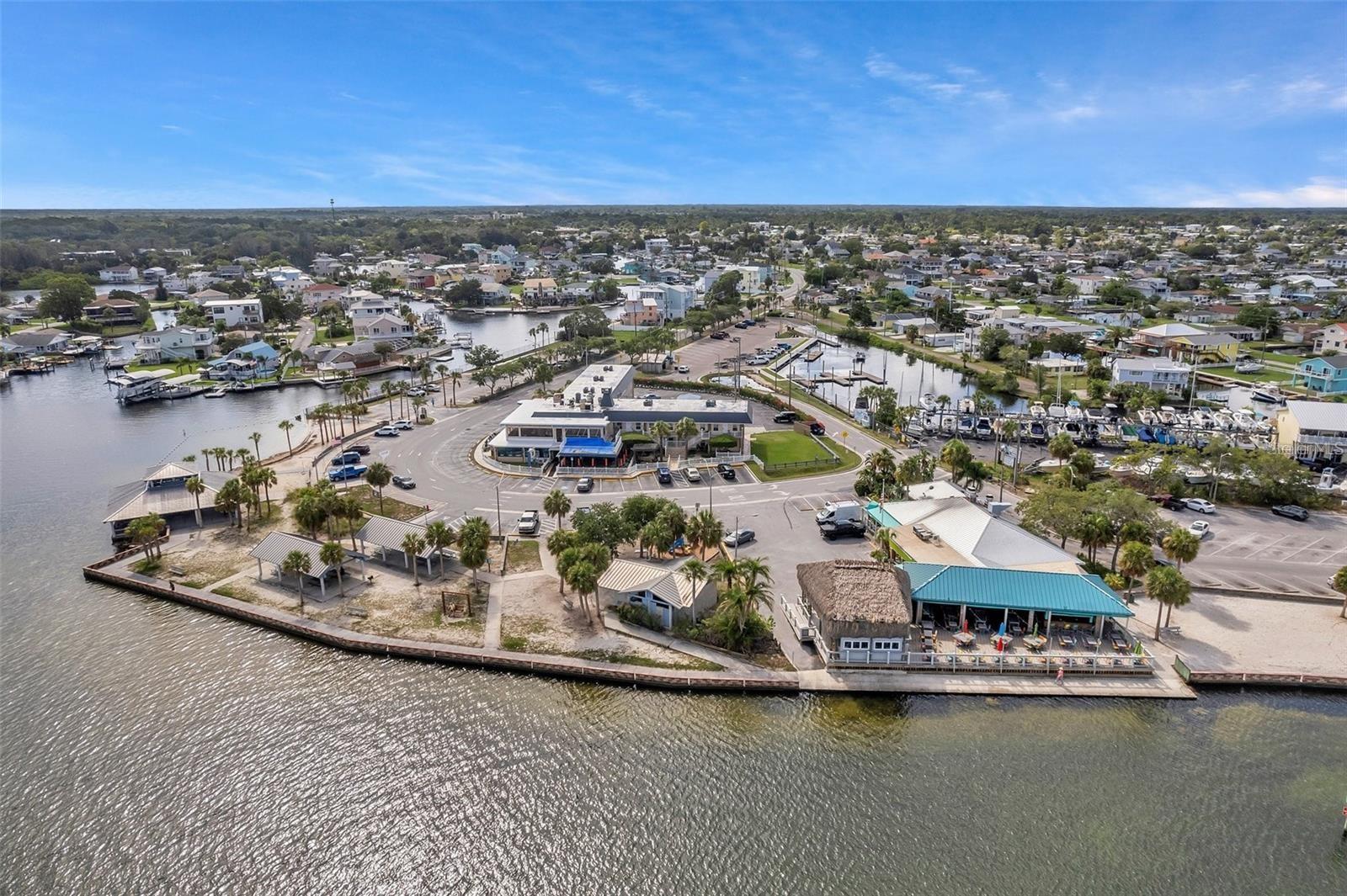 Sams Beach Bar & Inn on the Gulf