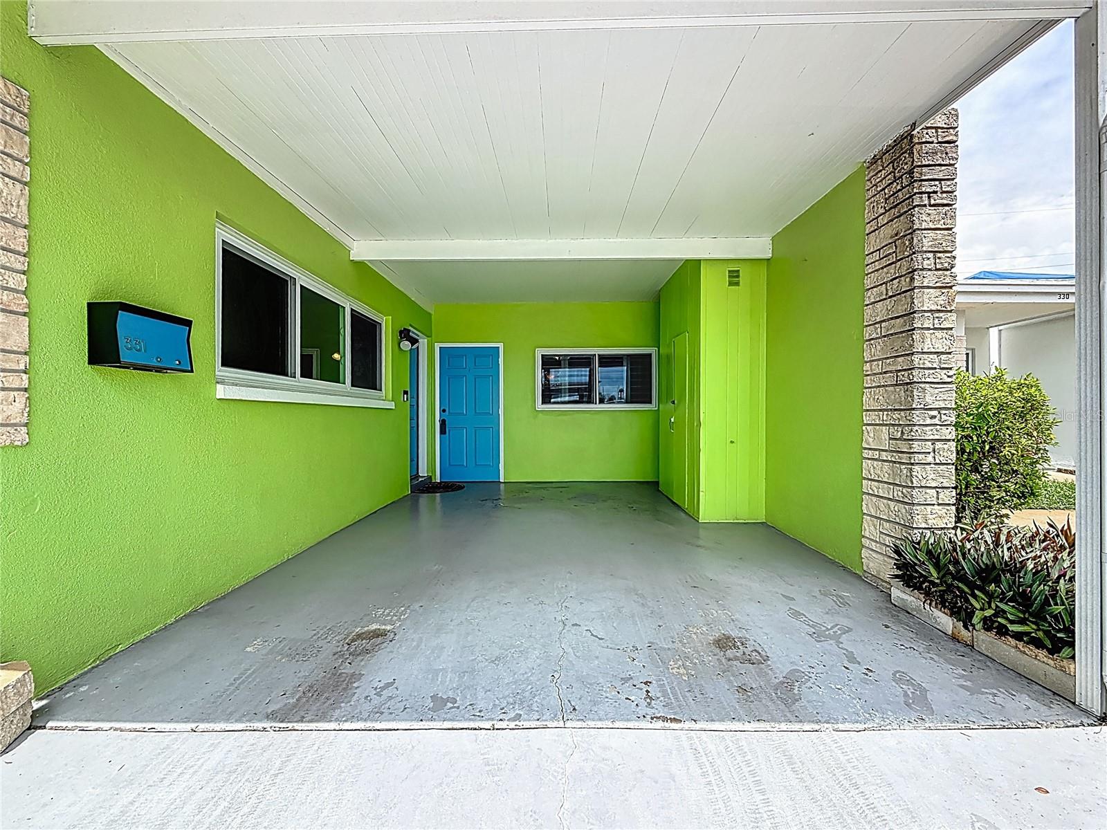 Exterior Carport