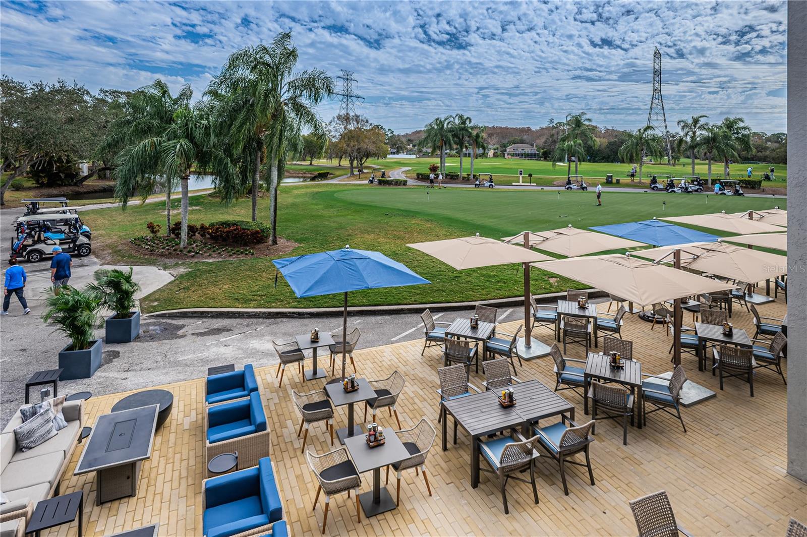 Outdoor Dining at Ardea Country Club