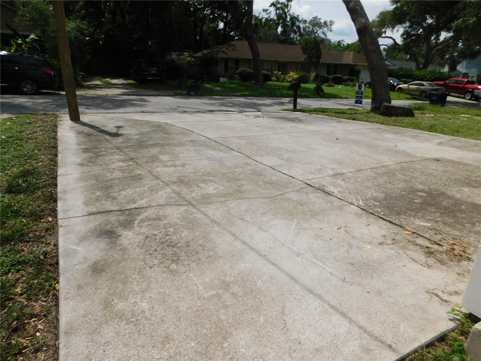 Extra large driveway
