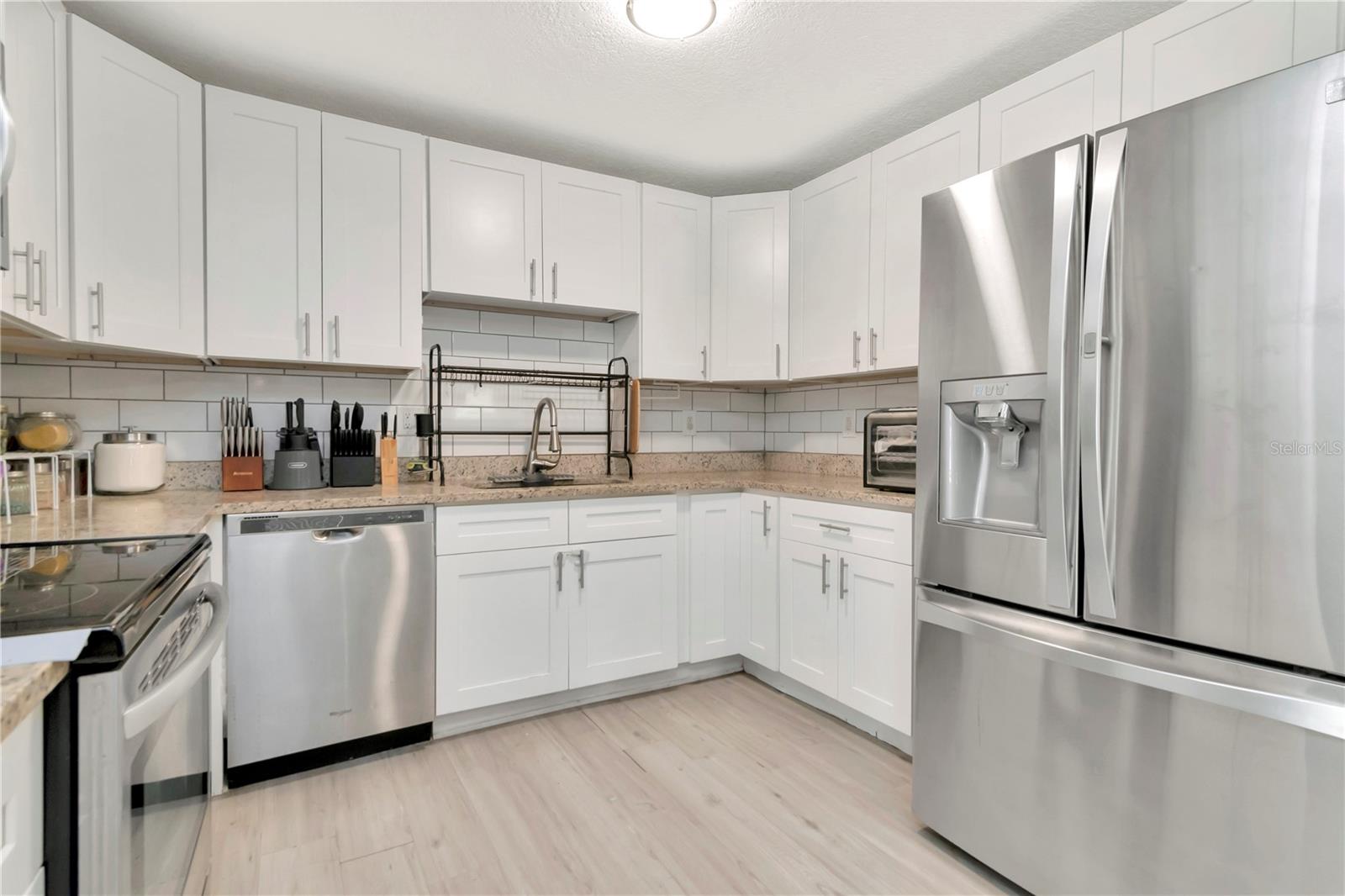 Beautifully Updated Kitchen