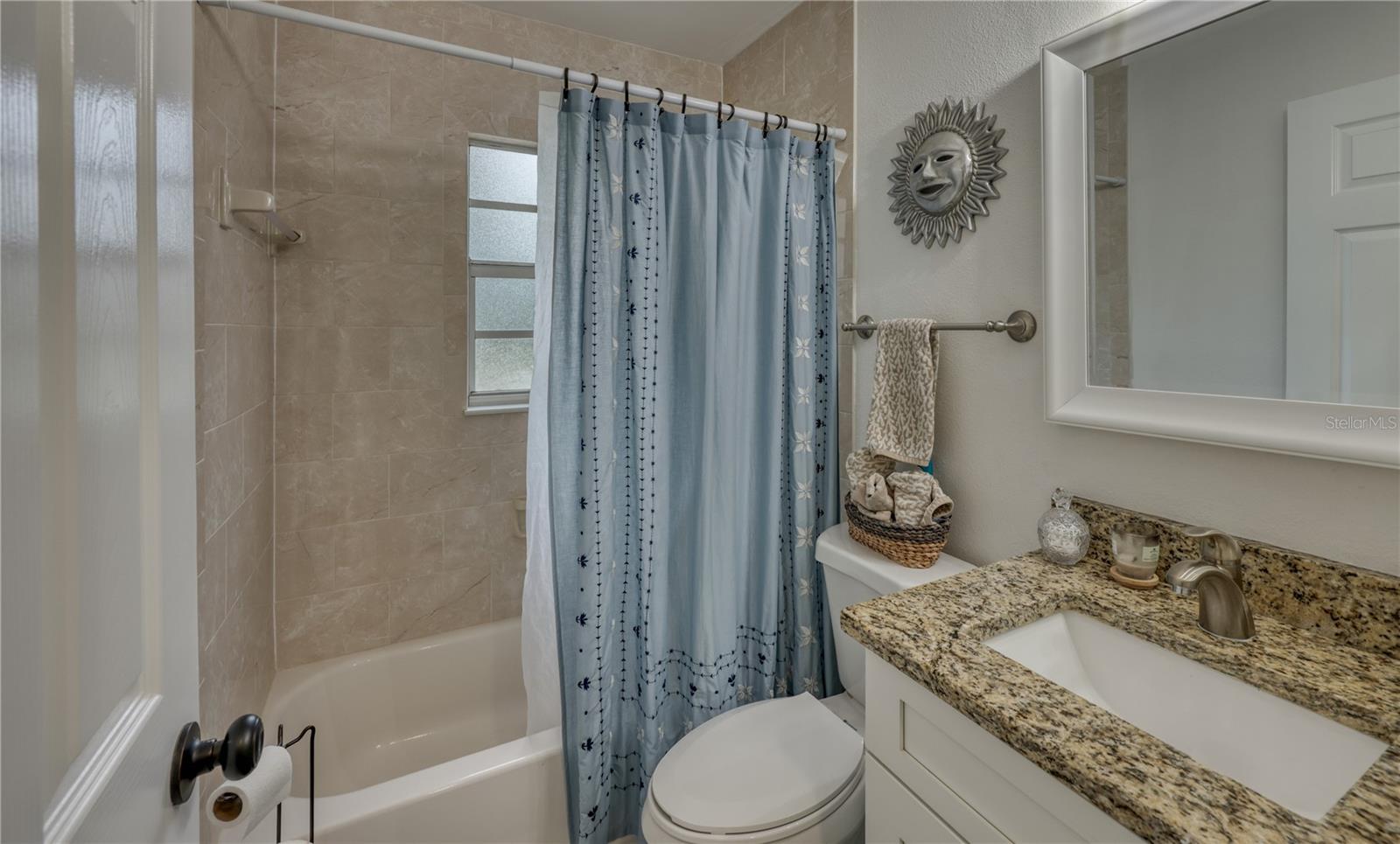 Guest Bath - Tub with Shower