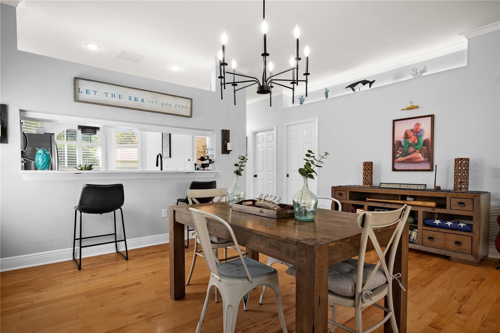 breakfast bar in kitchen