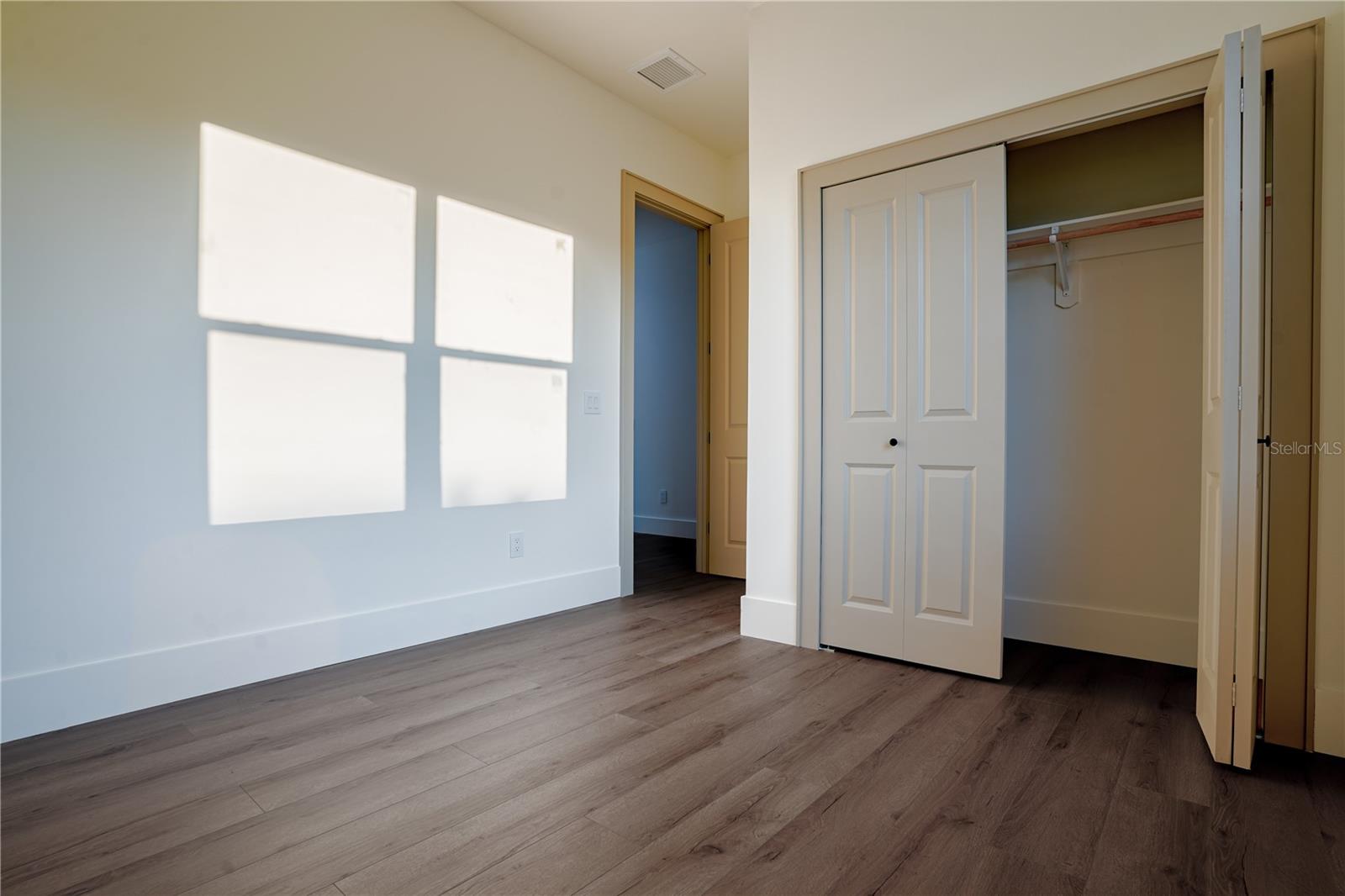 Upstairs guest bedroom