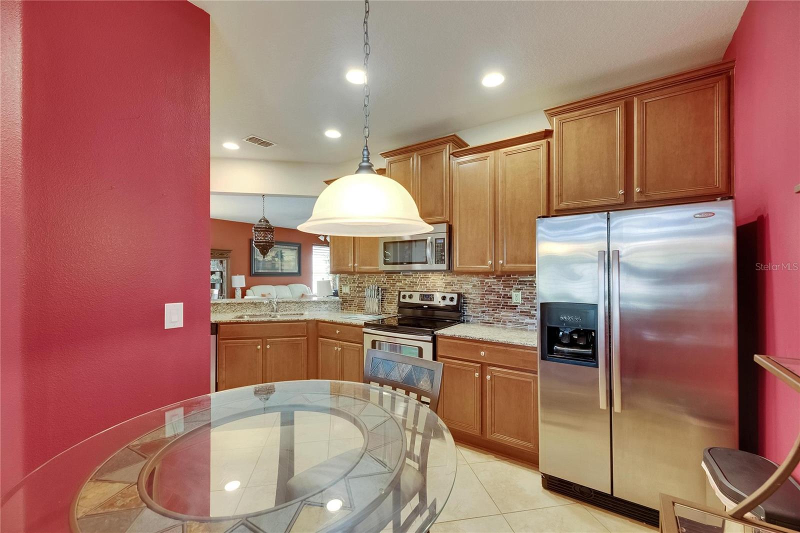 Bistro/Kitchen