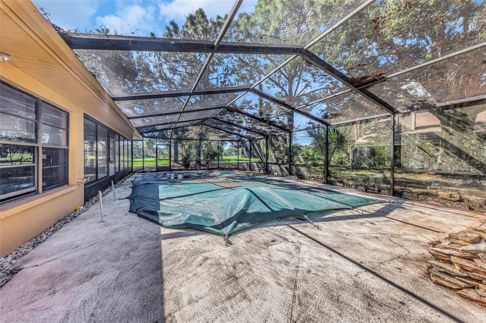 Screened Pool