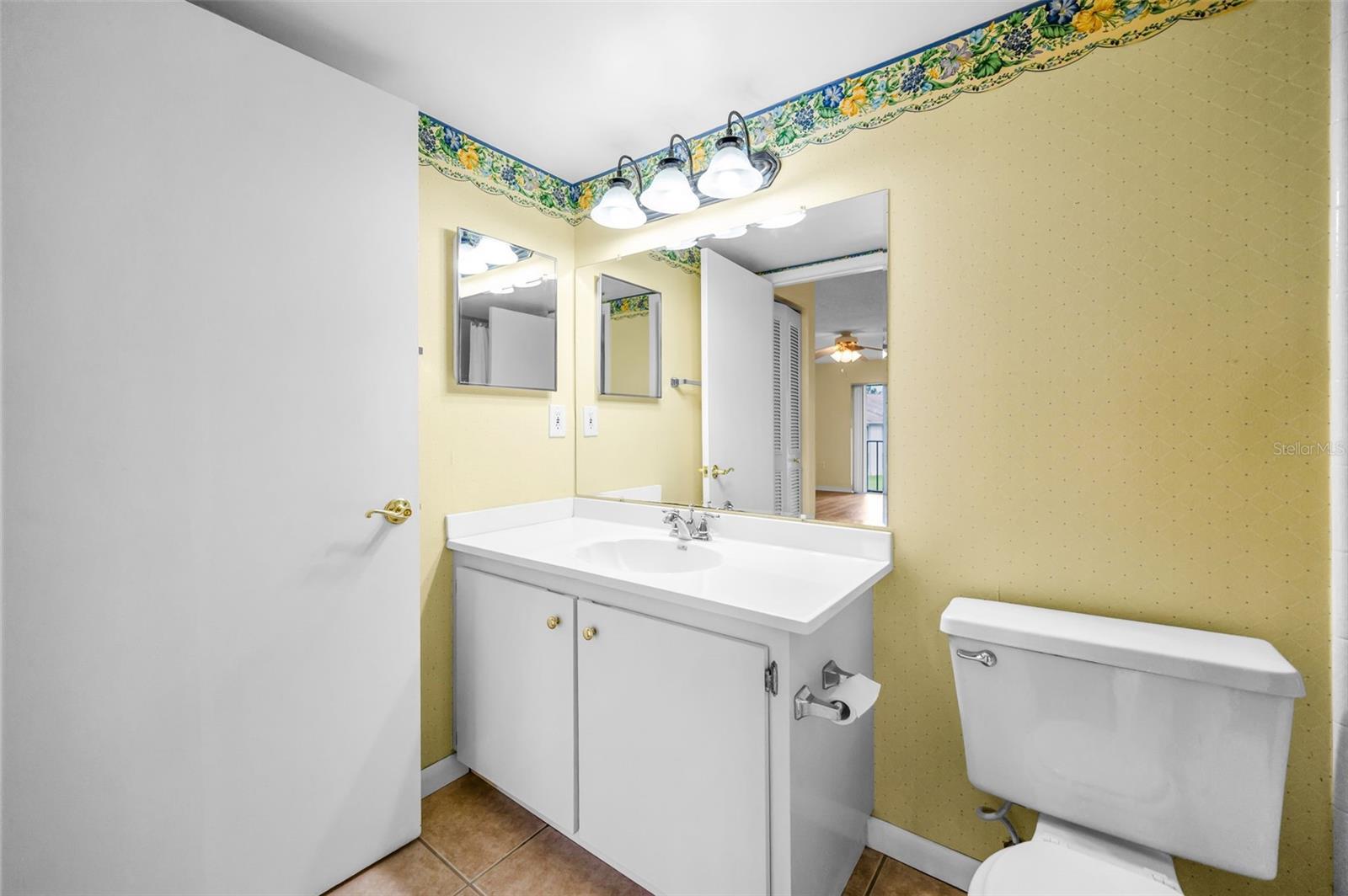 Bathrrom with tub and shower