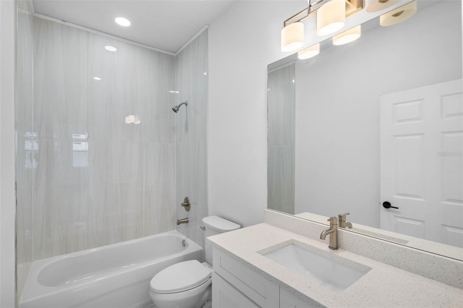 secondary bathroom