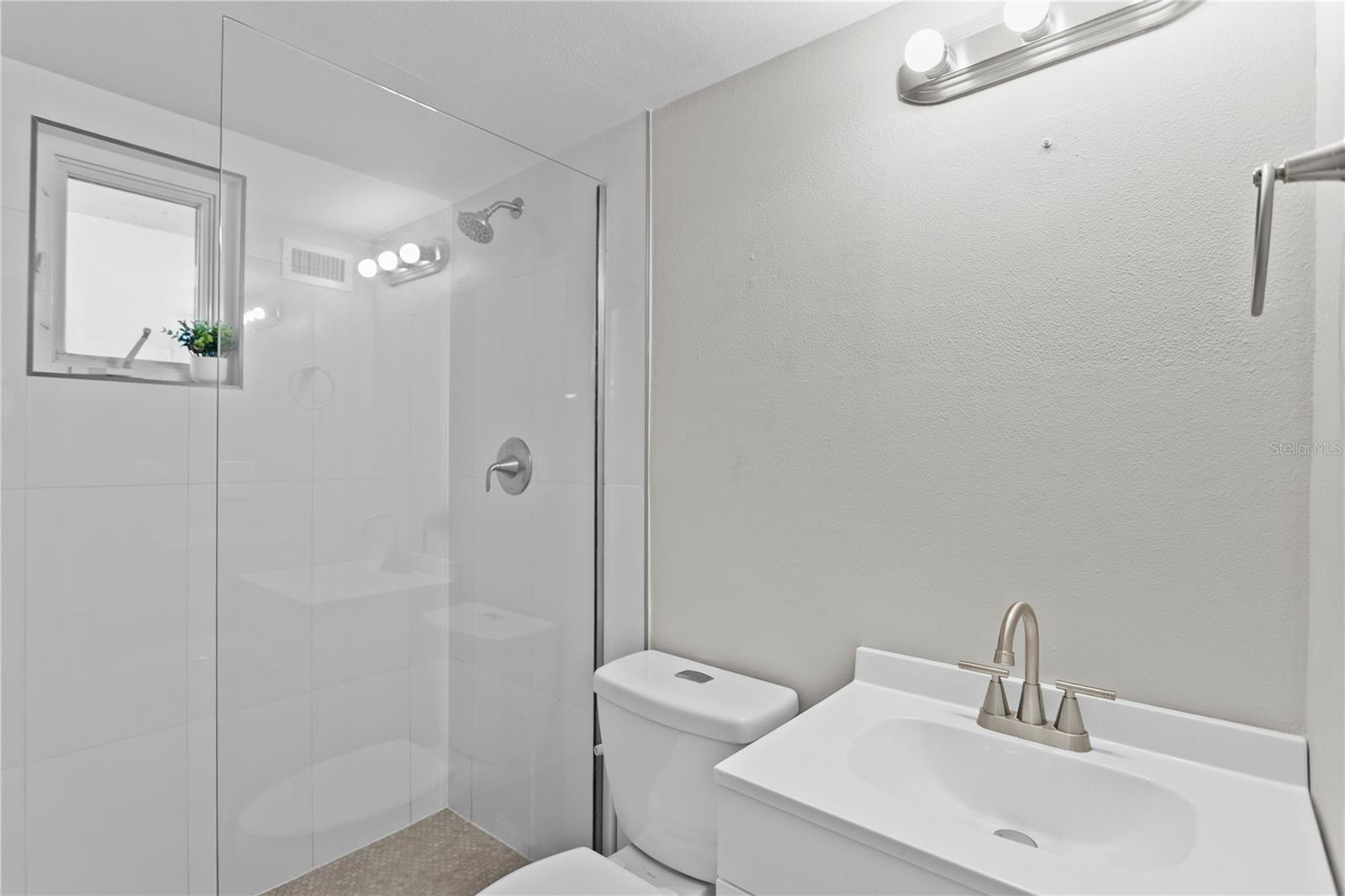 En Suite Bathroom